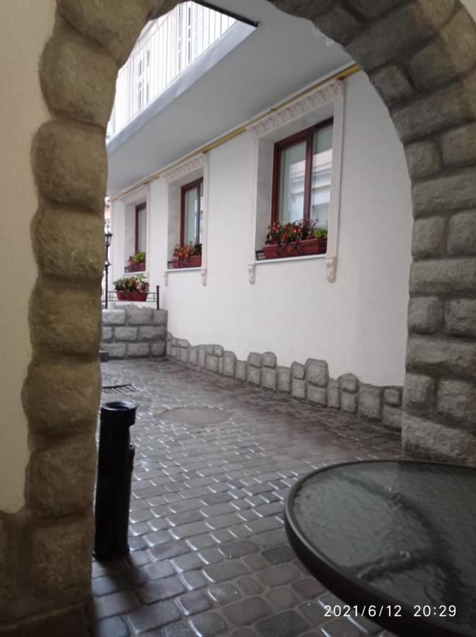 Rynok 25 Modern Lviv Center Apartment Екстериор снимка