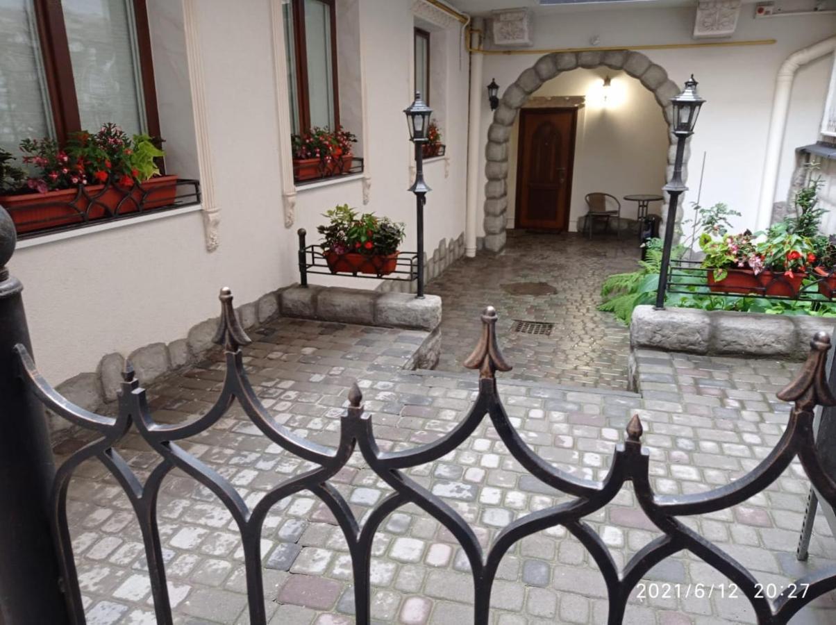 Rynok 25 Modern Lviv Center Apartment Екстериор снимка